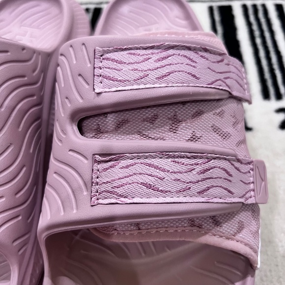 Hoka Ora Luxe Recovery Slides PALE MAUVE / WISTFUL MAUVE - Picture 2 of 8